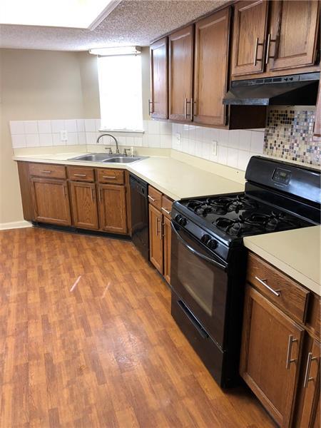 1003 Wiltshire Way - Photo 1