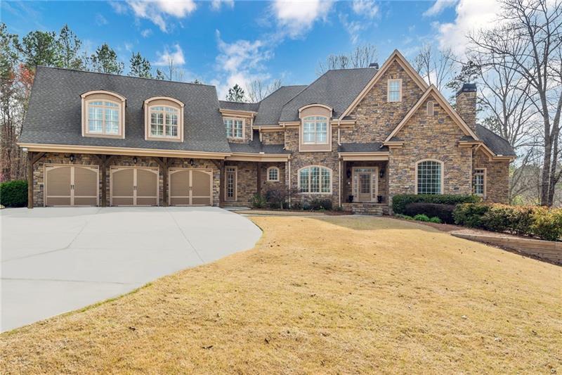 4740 Highland Point Drive - Photo 1