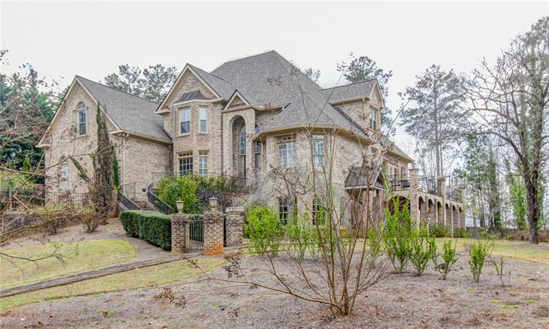 360 Gunston Hall Circle - Photo 1