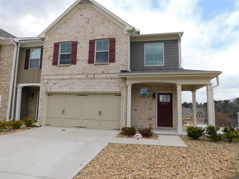 2027 Paxton Drive - Photo 1