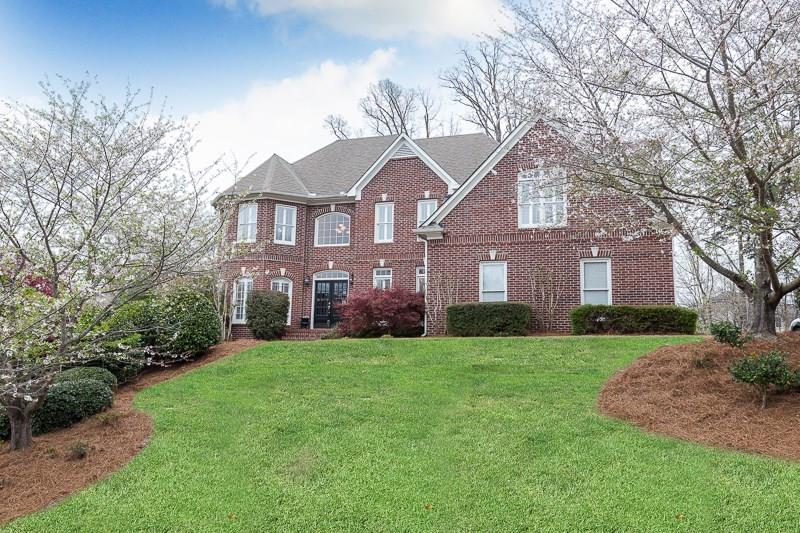 5150 Vinings Estates Way - Photo 1