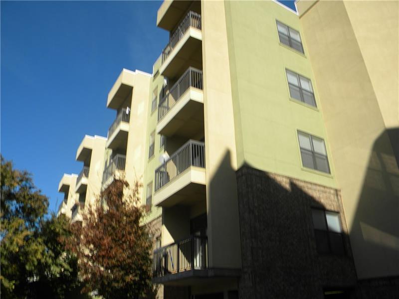 425 Chapel Street - Photo 1