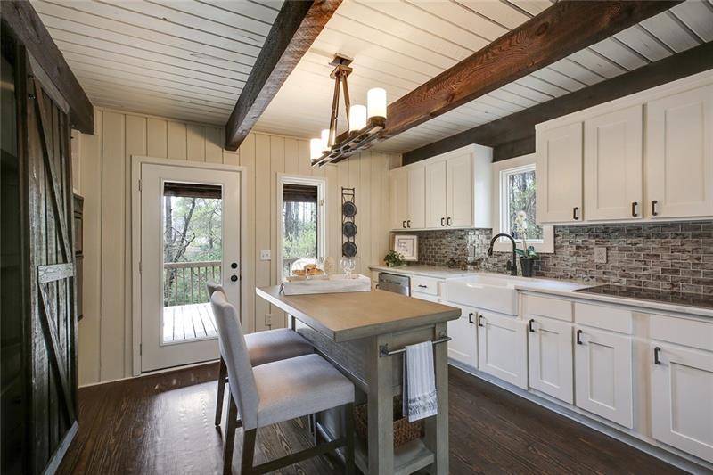 2320 Cherokee Drive - Photo 1