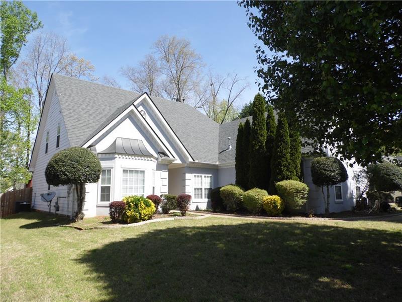 920 Georgian Hills Drive - Photo 1