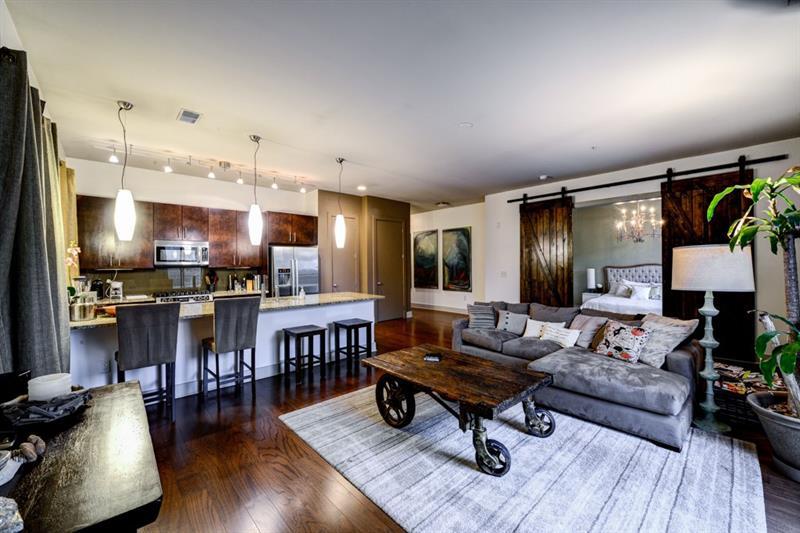 200 Highland Avenue - Photo 1