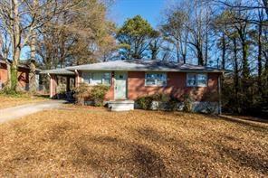 2676 Woodridge Drive - Photo 1