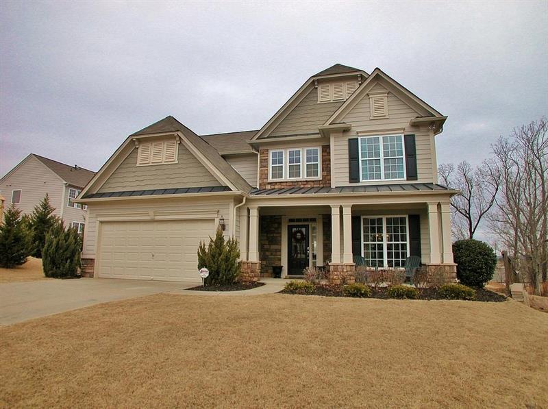 685 Floral Place - Photo 1