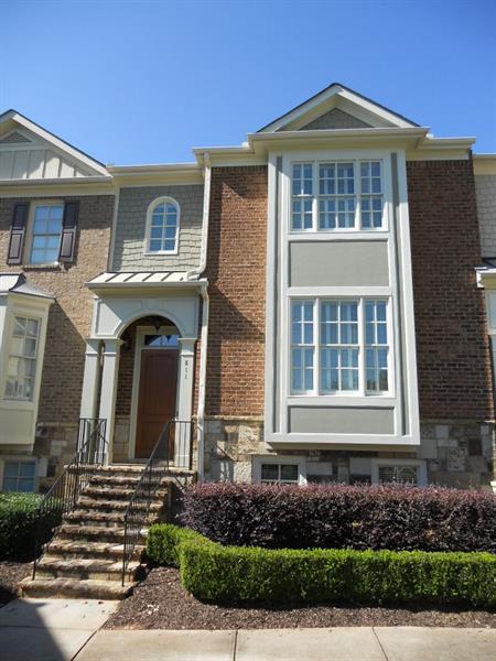 811 Mountain View Terrace - Photo 1