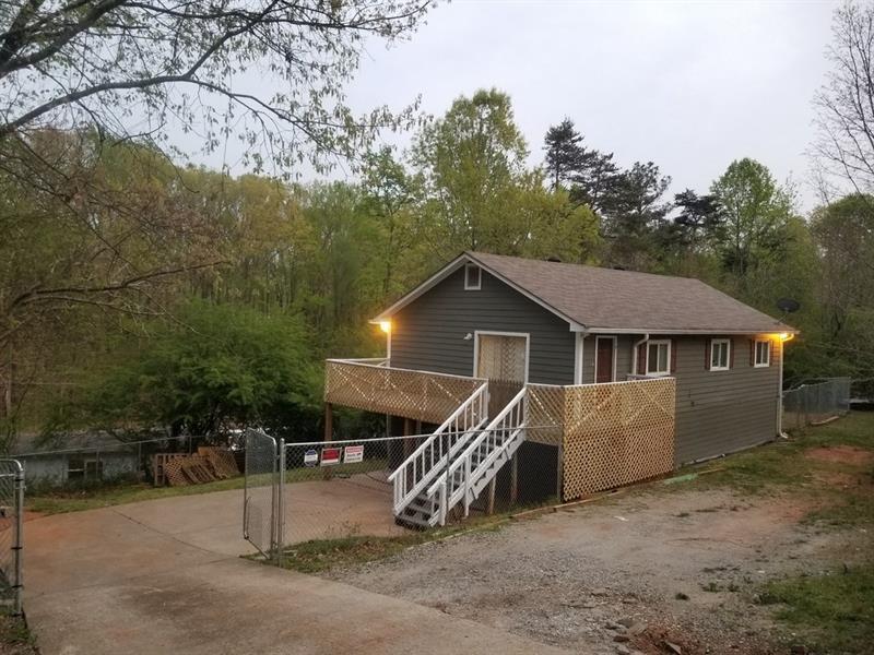 5335 Archer Avenue - Photo 1