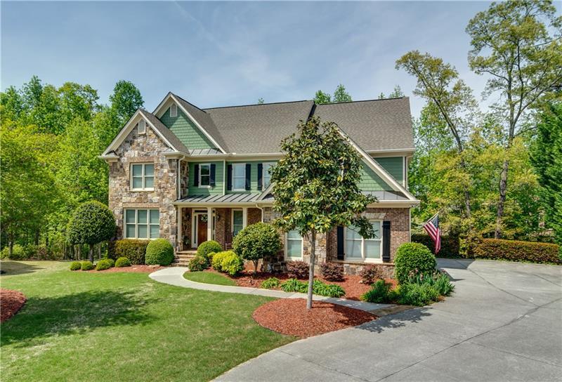 2604 Chestnut Walk Drive - Photo 1