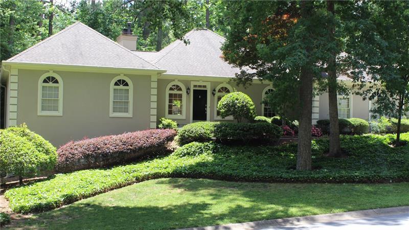 4002 Chelsea Lane - Photo 1