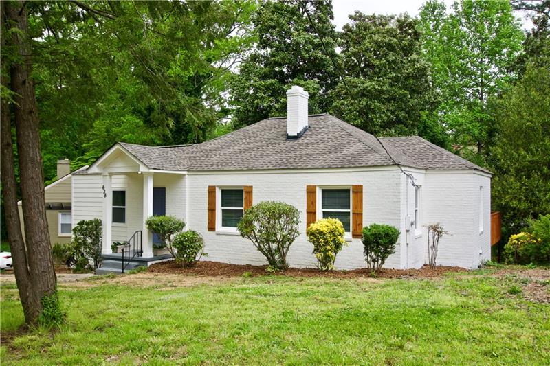 638 Gordon Circle - Photo 1