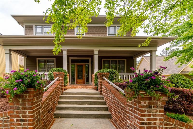 916 Manor Parc Drive - Photo 1