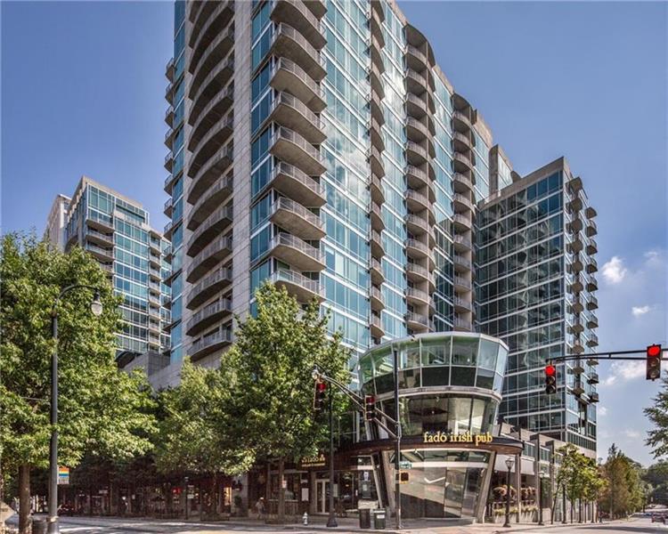 923 Peachtree Street - Photo 1