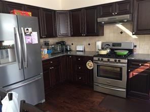 4654 Hampton Chase - Photo 1