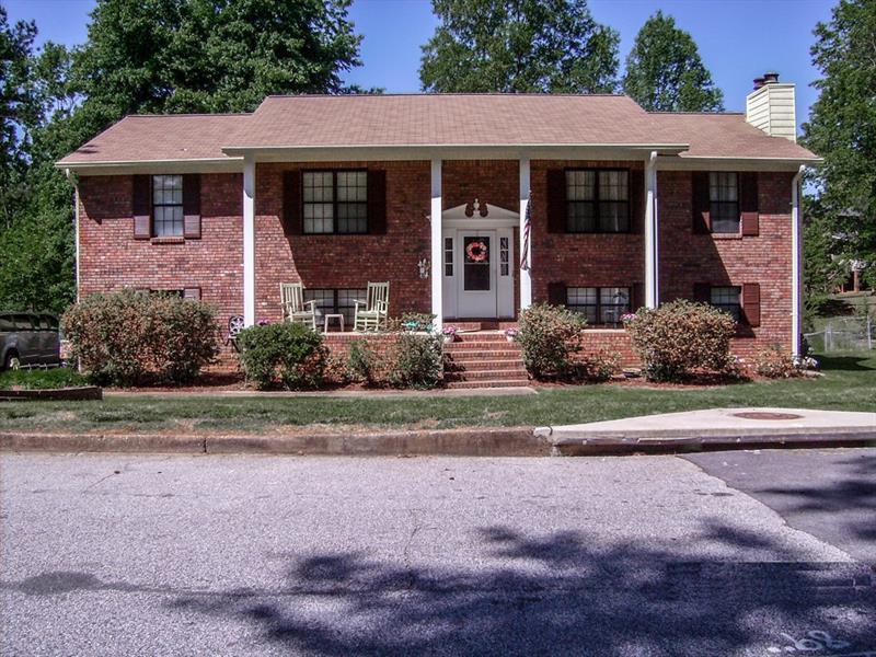 8989 Six Branches Trail - Photo 1