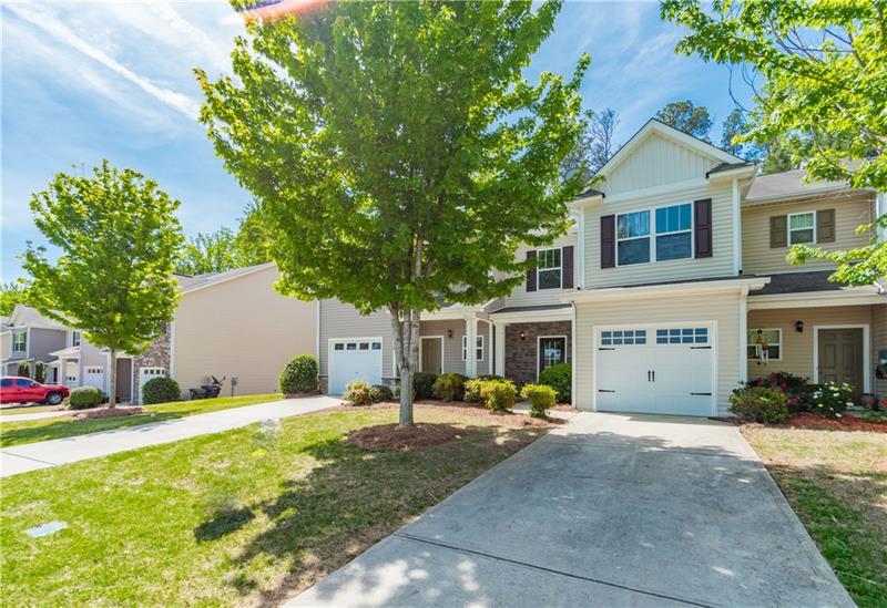 216 Ridge Mill Drive - Photo 1
