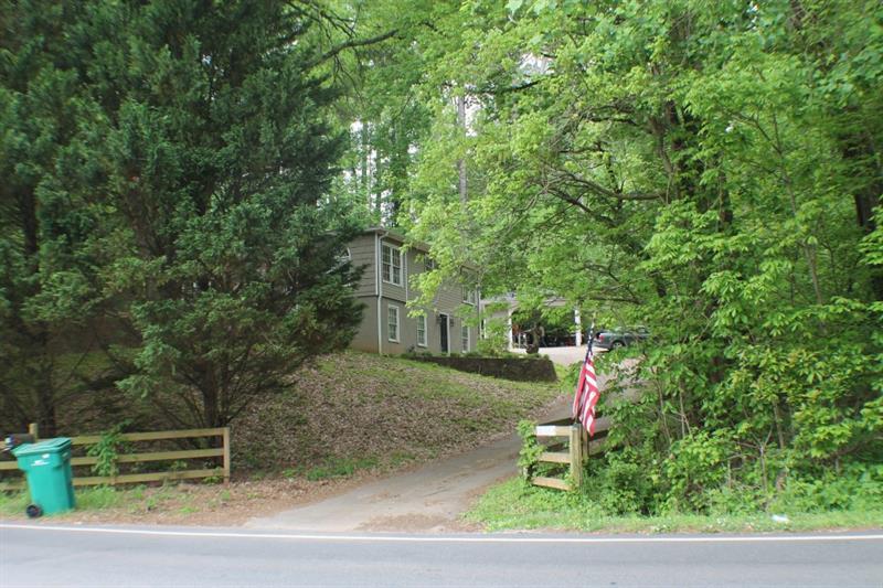 376 Hickory Flat Highway - Photo 1