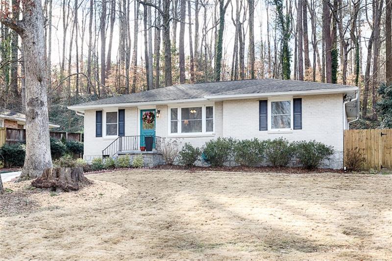 930 Scott Circle - Photo 1