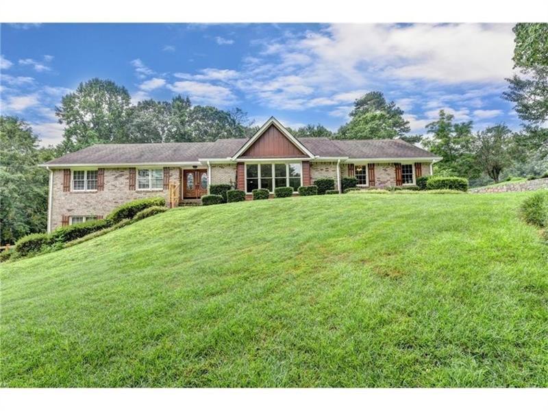 1418 Pinehurst Road - Photo 1