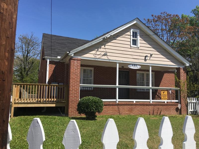 141 Joseph E Lowery Boulevard - Photo 1