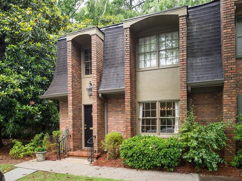 70 Old Ivy Road - Photo 1