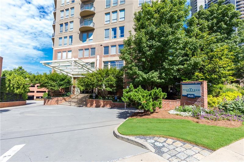 2626 Peachtree Road - Photo 1