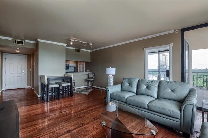 3481 Lakeside Drive - Photo 1