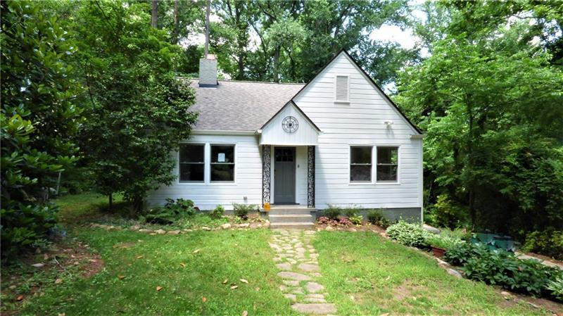 954 Pecan Street - Photo 1