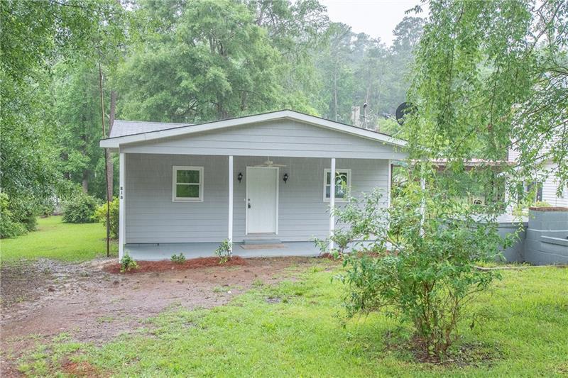 818 Lakeshore Drive - Photo 1