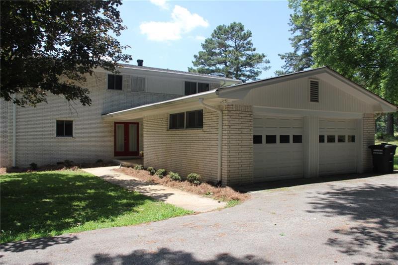 1414 Wimbledon Drive - Photo 1