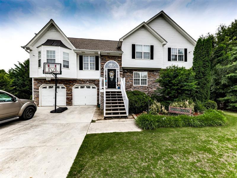 191 Inverness Way - Photo 1