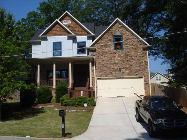 284 Creighton Avenue - Photo 1