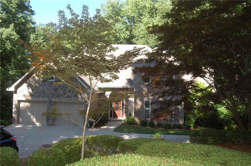 7275 Chattahoochee Bluff Drive - Photo 1