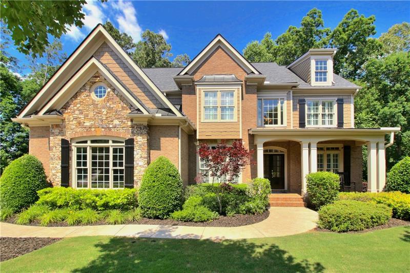 125 Fernwood Drive - Photo 1