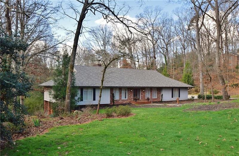 3161 Overlook Drive - Photo 1