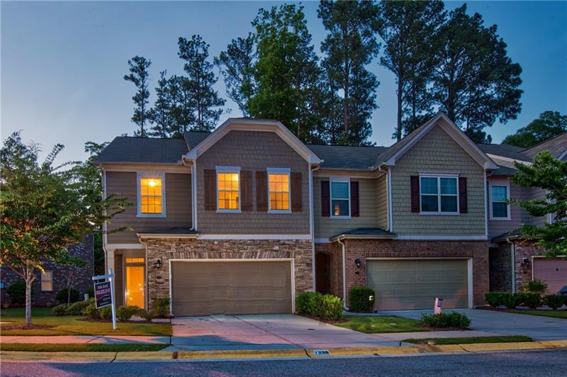 1596 Lenox Overlook Road - Photo 1