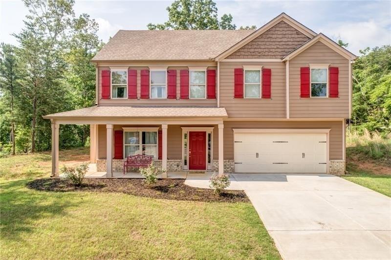 205 Woods Circle - Photo 1
