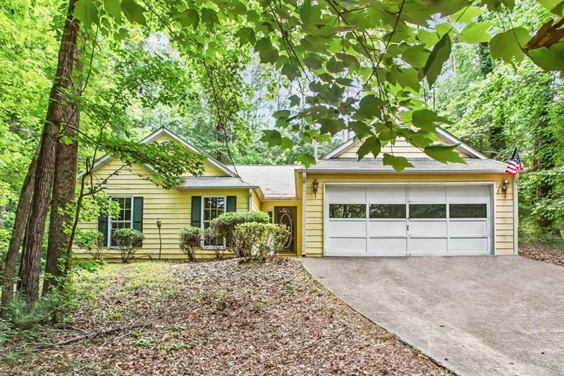 1408 Reed Lane - Photo 1