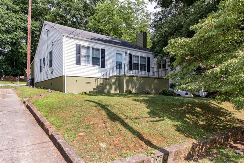 2650 Humphries Street - Photo 1