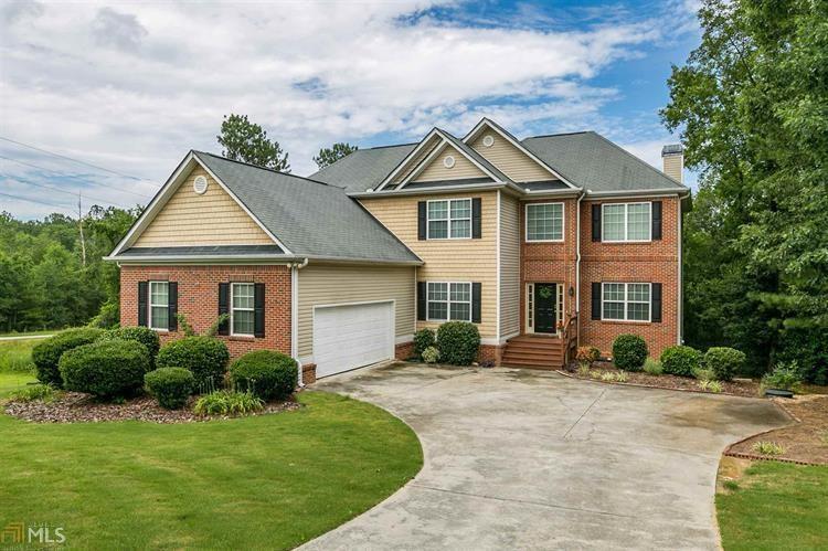 645 Pirklefield Drive - Photo 1