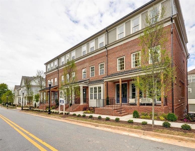 174 Cole Street - Photo 1
