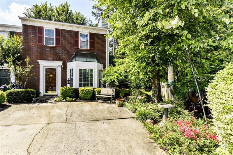 681 Anderson Walk - Photo 1