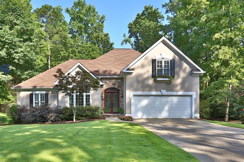 315 Creekview Terrace - Photo 1