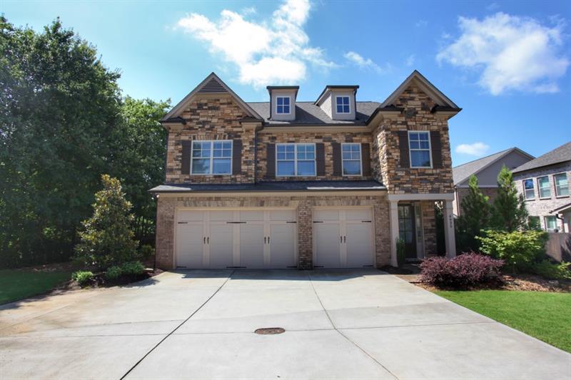 4935 Waterbury Cove - Photo 1