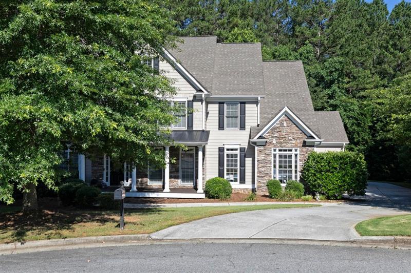 402 Lakewind Court - Photo 1