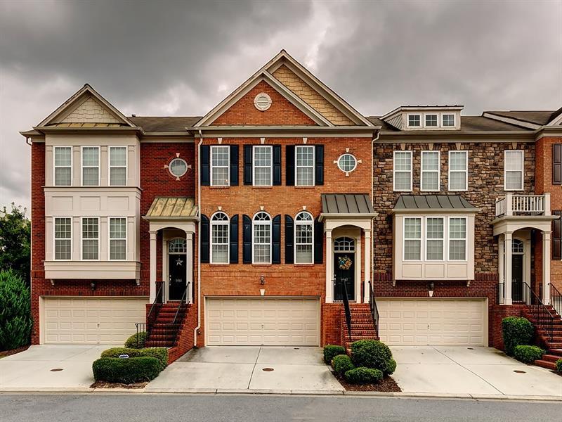 5087 Leeshire Trail - Photo 1