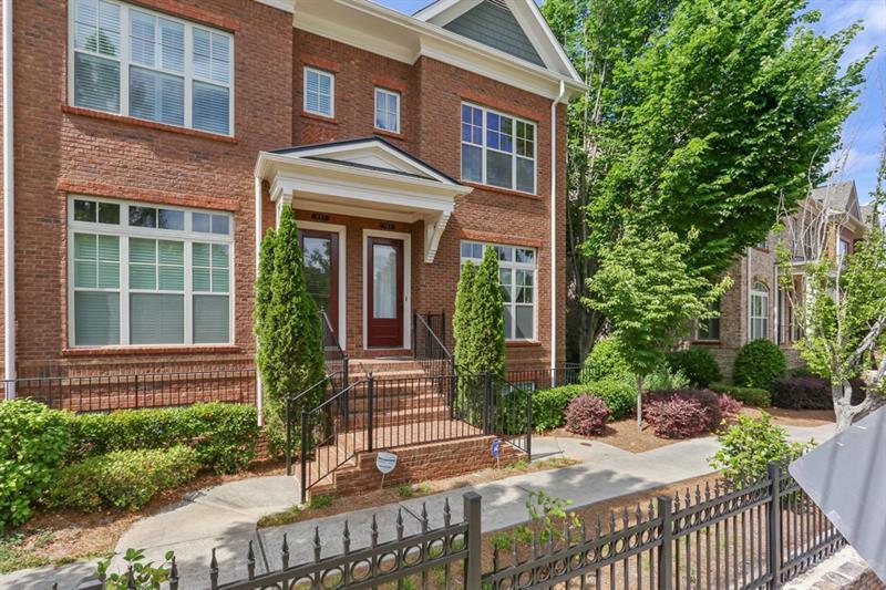 353 Alderwood Lane - Photo 1