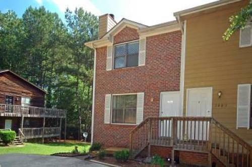 2881 Lakemont Drive - Photo 1
