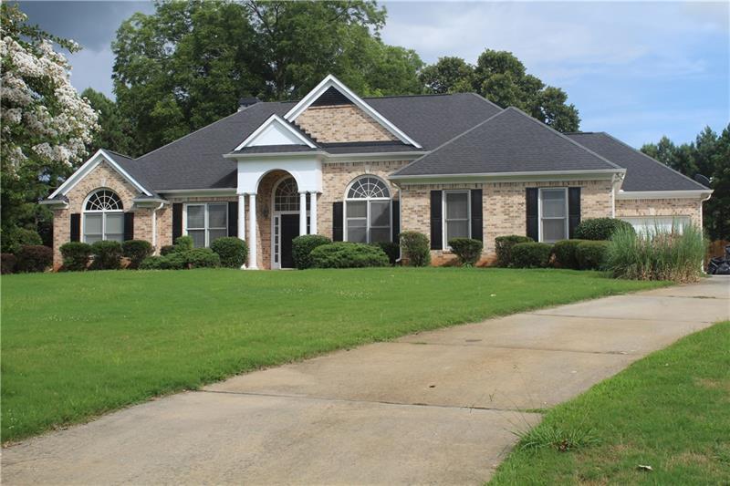 115 Wessex Court - Photo 1